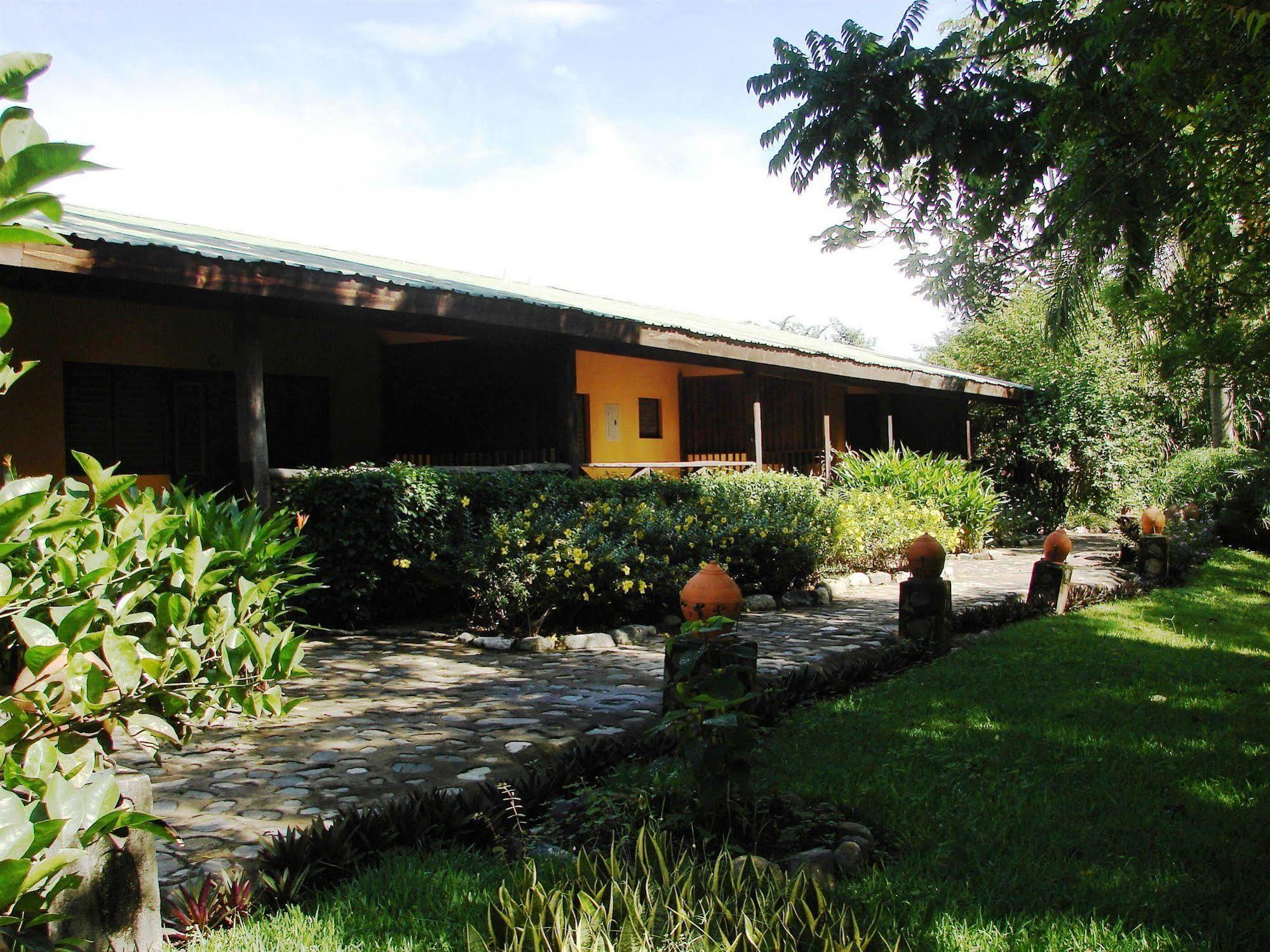 Rancho Baiguate Hotell Jarabacoa Exteriör bild