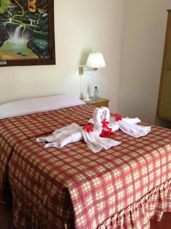 Rancho Baiguate Hotell Jarabacoa Exteriör bild